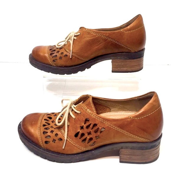 Dromedaris oxford laser cut out block heel EU36 Kaya tan brown - Picture 6 of 16